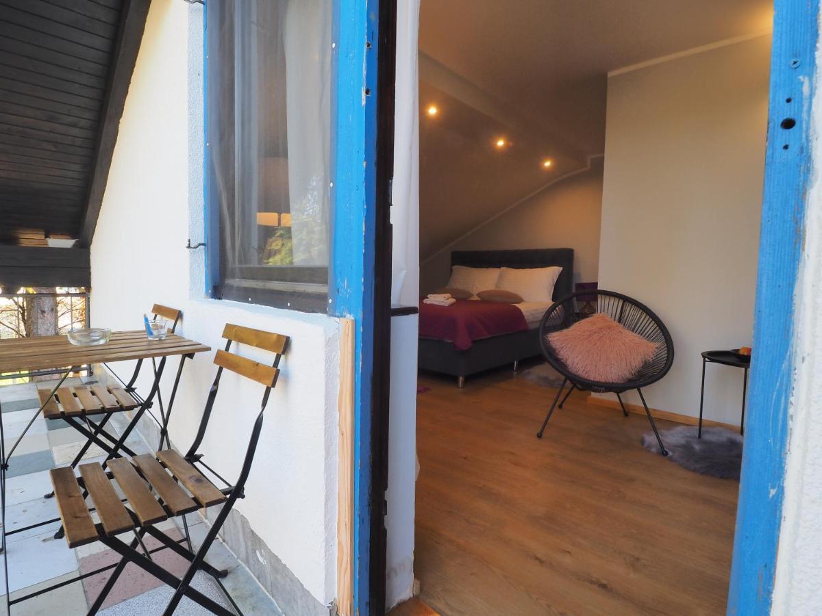 Guest House Sara Latin Ngoại thất bức ảnh