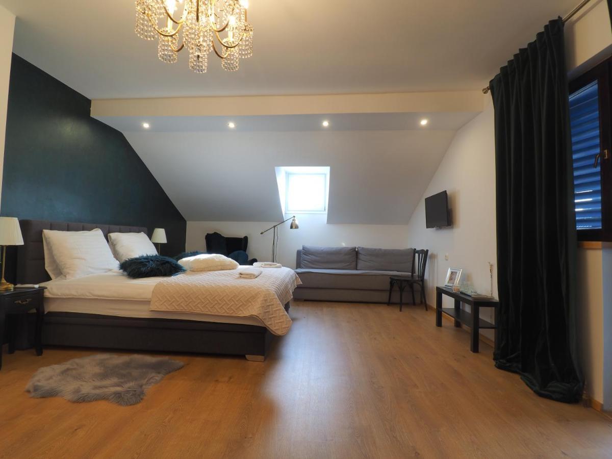 Guest House Sara Latin Ngoại thất bức ảnh