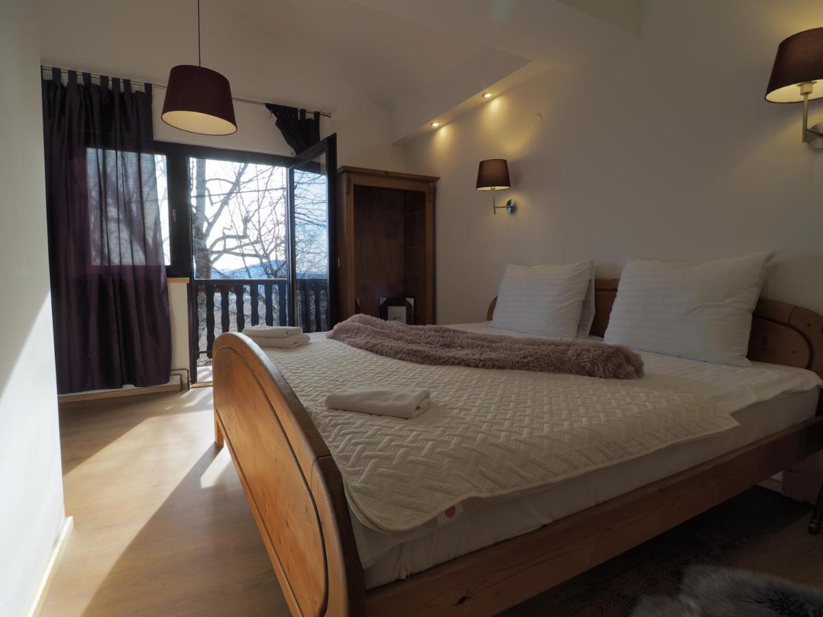 Guest House Sara Latin Ngoại thất bức ảnh